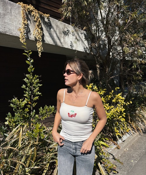 ROXY(ロキシー)の「CHERRY CHERRY BARE T/ロキシーキャミソール(キャミソール・レディース・イエロー/ナチュラル/ブルー/ブラック・MEDIUM/LARGE)」の9枚目の写真