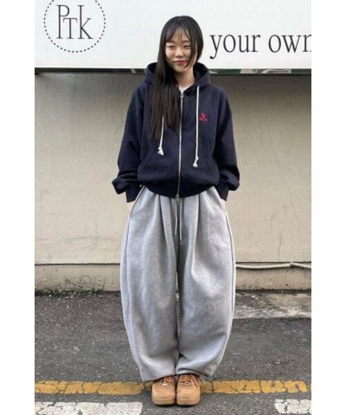 AECA（エイカ）の「EVERYDAY AECA CLOVER ZIP UP HOODIE-NAVY（パーカー・レディース・その他・MEDIUM/LARGE/X-LARGE/W）」の17枚目の写真