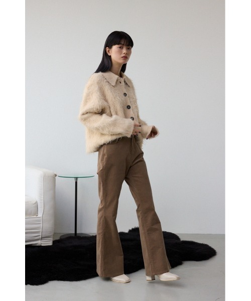 AZUL by moussy（アズールバイマウジー）の「コーデュロイフレアパンツ（スラックス・レディース・ブラウン/キャメル・SMALL/MEDIUM）」の14枚目の写真