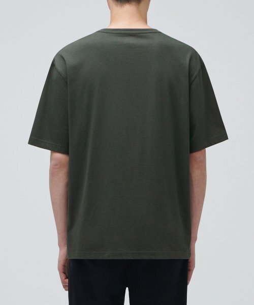 MUSINSA STANDARD（ムシンサスタンダード）の「リラックスフィットクルーネックTシャツ[カーキ]（Tシャツ/カットソー・メンズ・その他・X-LARGE/XX-LARGE/XXX-LARGE/SMALL/MEDIUM/LARGE）」の2枚目の写真