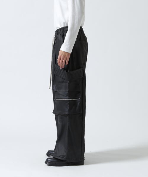 FR(13)NDS（フレンズ）の「FR(13)NDS/フレンズ/コーティングワイドカーゴパンツ（カーゴパンツ・メンズ・ブラック・F）」の13枚目の写真