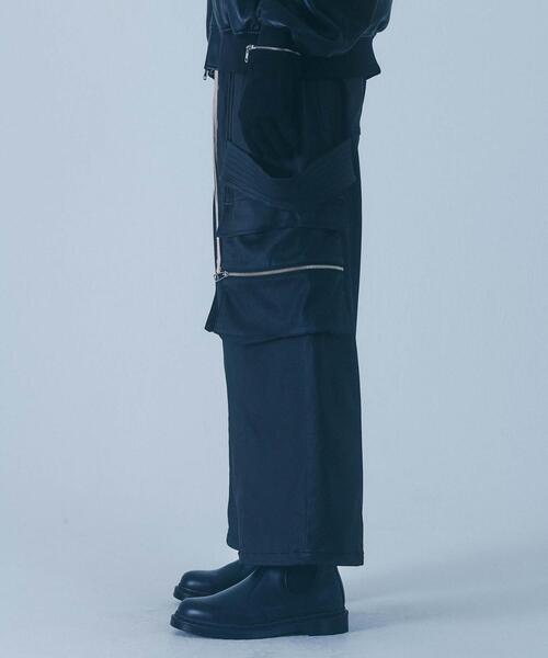 FR(13)NDS（フレンズ）の「FR(13)NDS/フレンズ/コーティングワイドカーゴパンツ（カーゴパンツ・メンズ・ブラック・F）」の2枚目の写真