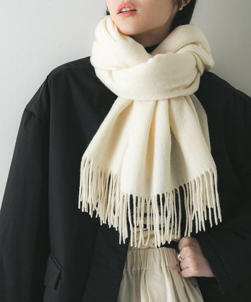 URBAN RESEARCH（アーバンリサーチ）の「ウールカシミヤストール（ストール/ショール・レディース・アイボリー/グリーン/レッド/ベージュ・-）」の2枚目の写真