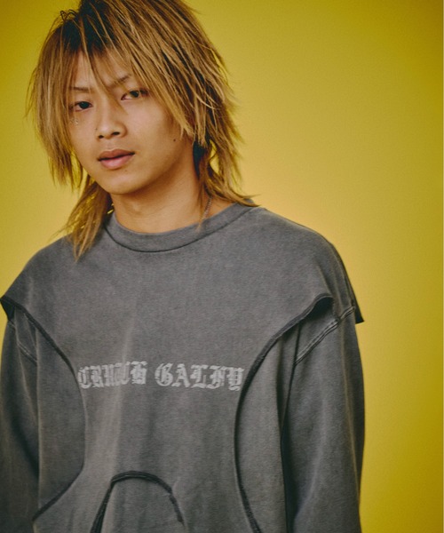GALFY（ガルフィー）の「『GALFY/ガルフィー』穴の向こうにわんちゃんロンTee【Z】（Tシャツ/カットソー・レディース・ブラック・M/L/XL）」の5枚目の写真