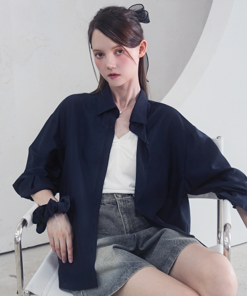 Vivacious（ビバシャス）の「Eclat See-Through Classic Shirt - 9COL（シャツ/ブラウス・レディース・パープル/ネイビー/ライトブルー/ブラック/アイボリー/ブルー/イエロー/ピンク/ミント・FREE）」の17枚目の写真