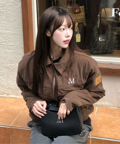 MUCENT(ムセント)の「ロキン コーデュロイブルゾン キルティングジャケット (成人男女共用)(その他アウター・レディース・ブラウン/ブラック・FREE)」の14枚目の写真