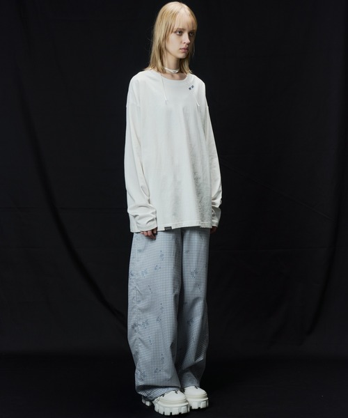 AIVER(アイバー)の「AIVER THE WORLD L/S TEE(Tシャツ/カットソー・メンズ・ブラック/チャコールグレー/オフホワイト・LARGE/MEDIUM/SMALL)」の18枚目の写真