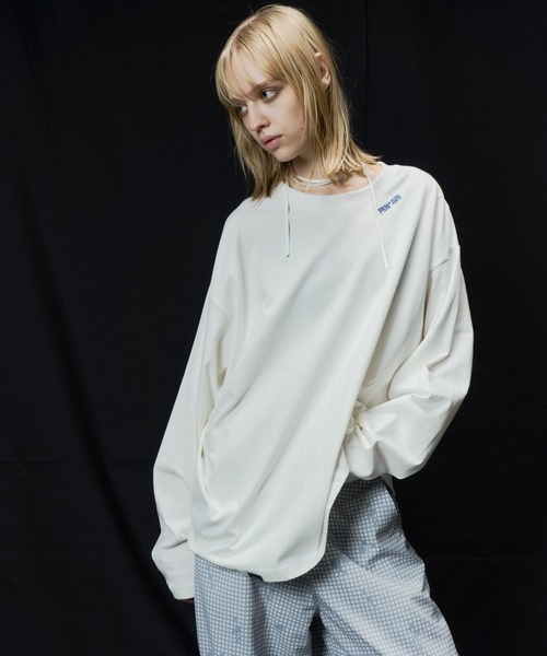 AIVER(アイバー)の「AIVER THE WORLD L/S TEE(Tシャツ/カットソー・メンズ・ブラック/チャコールグレー/オフホワイト・LARGE/MEDIUM/SMALL)」の5枚目の写真
