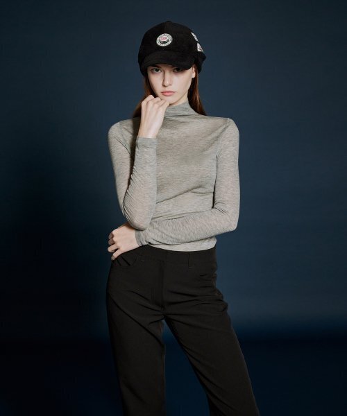 NEU GOLF(エヌイーユーゴルフ)の「SEE-THROUGH WOOL T-SHIRT - GRAY(Tシャツ/カットソー・レディース・その他・LARGE/MEDIUM/SMALL)」の3枚目の写真