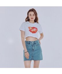 DYSFUNCT（ディスファンクト）の「LIPS CROP T-SHIRT (WHITE)（Tシャツ/カットソー）」