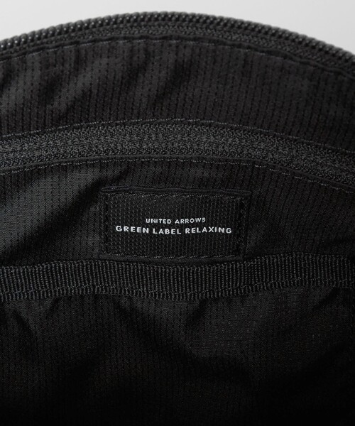 green label relaxing(グリーンレーベルリラクシング)の「GLR レザー ファンクショナル マルチポケット ショルダー バッグ(ショルダーバッグ・メンズ・ブラック・FREE)」の13枚目の写真
