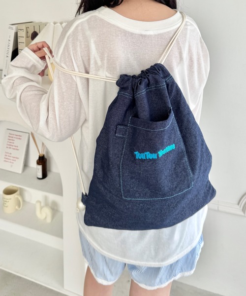 SOLLON.(ソルロン)の「ロゴ刺繍カジュアルナップサック(バックパック/リュック・レディース・ピンク/ネイビー/ライトブルー・FREE)」の1枚目の写真