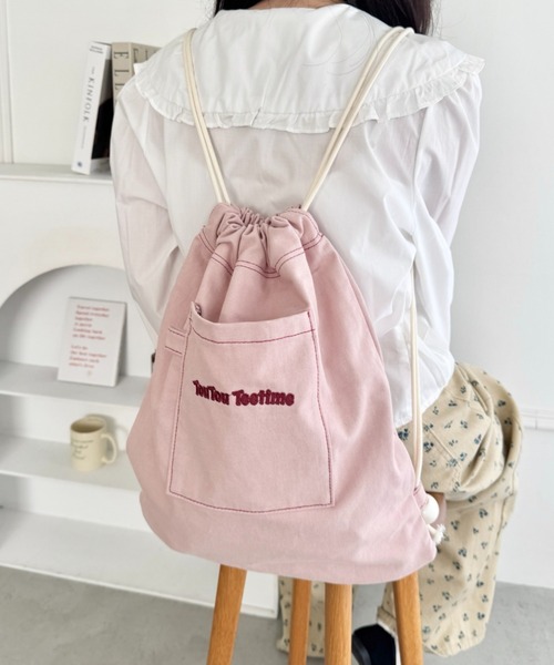 SOLLON.(ソルロン)の「ロゴ刺繍カジュアルナップサック(バックパック/リュック・レディース・ピンク/ネイビー/ライトブルー・FREE)」の6枚目の写真