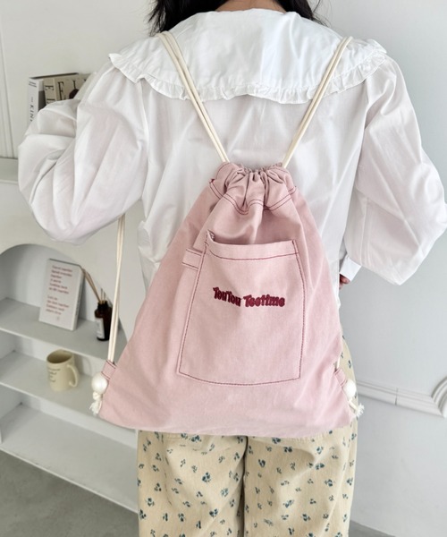 SOLLON.(ソルロン)の「ロゴ刺繍カジュアルナップサック(バックパック/リュック・レディース・ピンク/ネイビー/ライトブルー・FREE)」の7枚目の写真