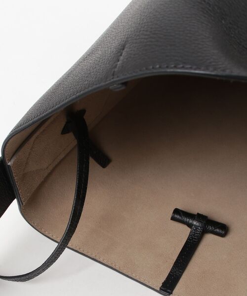 J&M Davidson（ジェイアンドエムデヴィッドソン）の「J&M DAVIDSON QUIVER BUCKET ジェイアンドエムデヴィッドソン クリバー バケット  ショルダーバッグ（ショルダーバッグ・レディース・グレー系1/ブラック・FREE）」の21枚目の写真