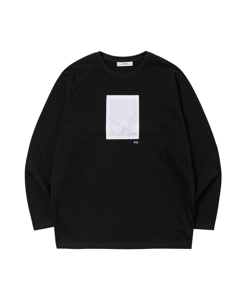 261EUI(261イーユーアイ)の「SIGNATURE WRINKLE RAGLAN LONG SLEEVE BLACK WHITE(Tシャツ/カットソー・メンズ・その他・1/2)」の1枚目の写真