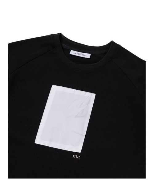261EUI(261イーユーアイ)の「SIGNATURE WRINKLE RAGLAN LONG SLEEVE BLACK WHITE(Tシャツ/カットソー・メンズ・その他・1/2)」の2枚目の写真