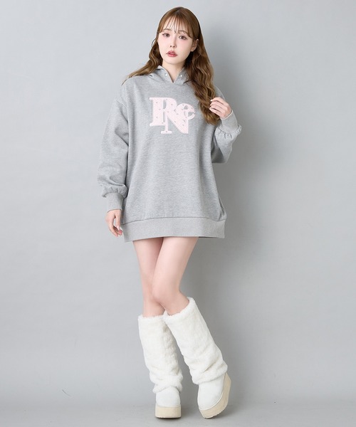 one after another NICE CLAUP（ワンアフターアナザーナイスクラップ）の「キルティングロゴビッグパーカー（パーカー・レディース・オフホワイト/杢グレー/ピンク/サックスブルー/ブラック・FREE）」の21枚目の写真