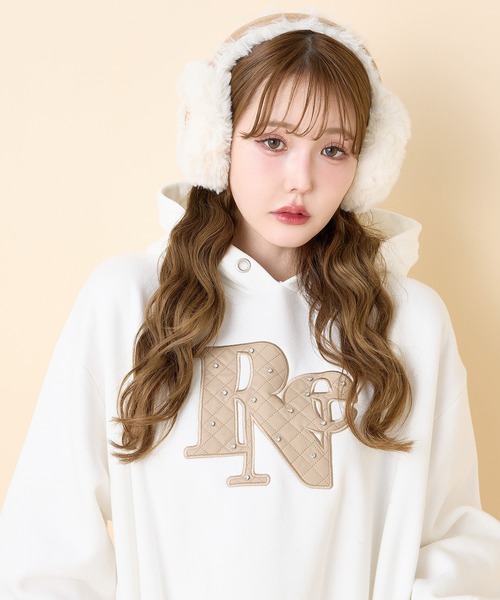 one after another NICE CLAUP（ワンアフターアナザーナイスクラップ）の「キルティングロゴビッグパーカー（パーカー・レディース・オフホワイト/杢グレー/ピンク/サックスブルー/ブラック・FREE）」の8枚目の写真