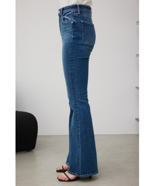 AZUL by moussy(アズールバイマウジー)の「AZUL DENIM フレアデニム(デニムパンツ・レディース・ライトブルー/ブルー/ライトブラック・MEDIUM/SMALL/X-SMALL/LARGE)」の19枚目の写真