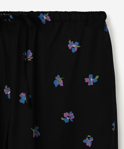 LE GLAZIK（ルグラジック）の「LE GLAZIK | ツイルプリント エラスティックパンツ WOMEN（その他パンツ・レディース・ネイビー/ブラック・36）」の22枚目の写真