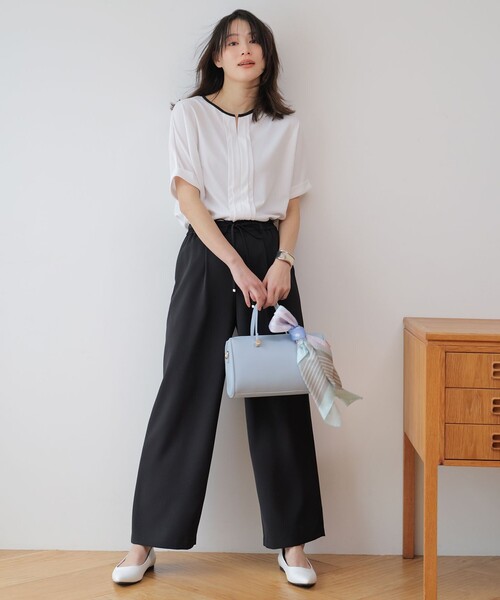 ANY SIS（エニィスィス）の「【2WAY】メタルアクセント ボストンバッグ（ショルダーバッグ・レディース・スカイブルー系9/ブラック系/アイボリー系・F）」の6枚目の写真