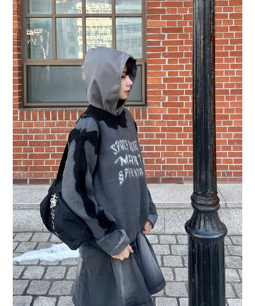 PRENDA(プレンダ)の「MARS SURFACE KNIT BLACK(ニット/セーター・レディース・その他・FREE)」の4枚目の写真
