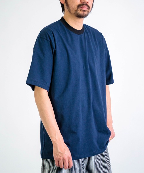 gicipi（ジチピ）の「[gicipi] CEFALO / クルーネックリラックスフィット リンガーTシャツ（Tシャツ/カットソー・メンズ・ネイビー/ホワイト・4/5）」の3枚目の写真