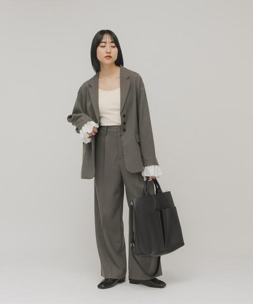 KBF（ケイビーエフ）の「アウトポケットイージーBAG（ショルダーバッグ・レディース・ブラック/キャメル・ONE）」の10枚目の写真