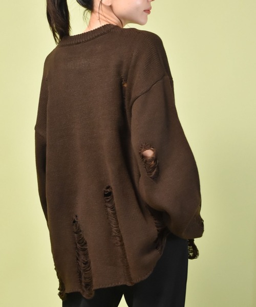 NOIZY(ノイジー)の「ダメージバルキークルーニット(ニット/セーター・メンズ・チャコールグレー/ブラウン・LARGE/MEDIUM)」の8枚目の写真