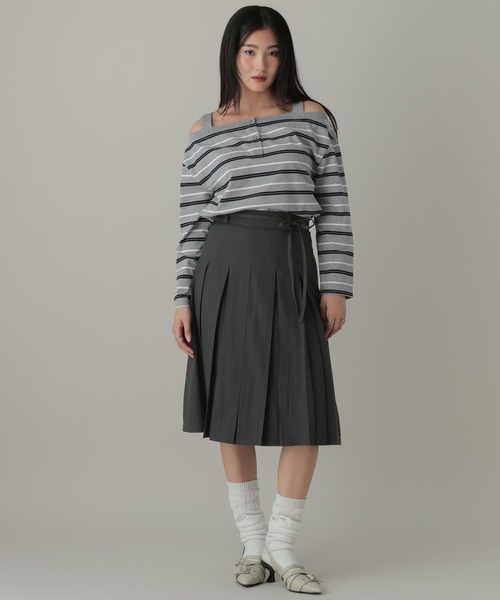 3.3 Field Trip （3.3フィールドトリップ）の「3.3 Field Trip／オフショルボーダーロングスリーブ（Tシャツ/カットソー・レディース・グレー/レッド・FREE）」の3枚目の写真