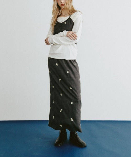 Aunt Marie's（アントマリーズ）の「フラワー刺繍ナロースカート（スカート・レディース・ブラック/グレー・MT/FREE）」の21枚目の写真