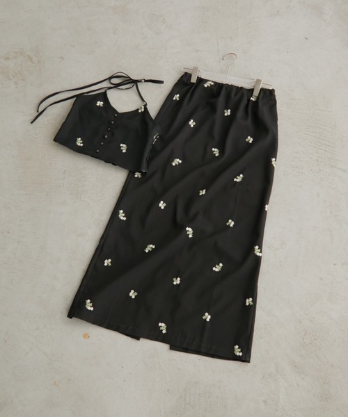 Aunt Marie's（アントマリーズ）の「フラワー刺繍ナロースカート（スカート・レディース・ブラック/グレー・MT/FREE）」の9枚目の写真