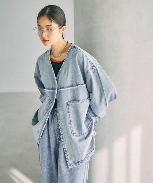 LEPSIM（レプシィム）の「ノーカラーデニムシャツ　629900（シャツ/ブラウス・レディース・ブルー/ライトブルー・FREE）」の7枚目の写真