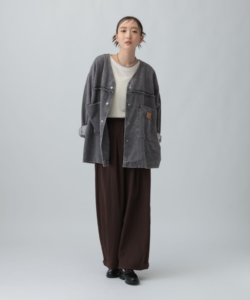 LEPSIM(レプシィム)の「ノーカラーデニムシャツ 629900(シャツ/ブラウス・レディース・ブルー/ライトブルー/ネイビー/ブラック/インディゴブルー・FREE)」の7枚目の写真