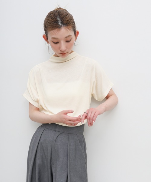 select MOCA(セレクトモカ)の「プチハイサイドドレープトップス(Tシャツ/カットソー・レディース・グレー/ブラック/アイボリー・FREE)」の18枚目の写真