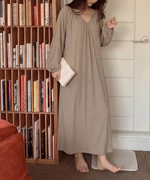 SallyLunn(サリーラン)の「ナチュラルリブソフトワンピース(ワンピース・レディース・ベージュ/アイボリー・LARGE/MEDIUM)」の7枚目の写真