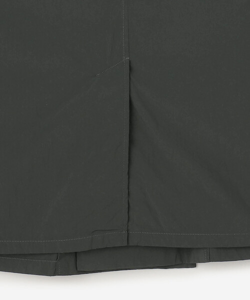 mando（マンド）の「mando | 〈別注〉 製品染め ナイロンジャケット MEN（テーラードジャケット・メンズ・グレー・3/2）」の9枚目の写真