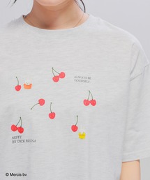 Honeys（ハニーズ）の「【ＵＶカット】ミッフィー／ゆるＴシャツ（Tシャツ/カットソー）」