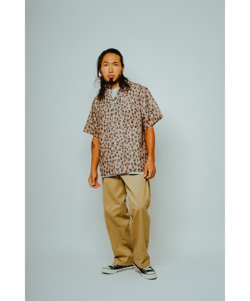 BIG MIKE（ビッグマイク）の「BIG MIKE ビックマイク / レオパード柄 メッシュ オープンカラー 半袖シャツ // 102625551（シャツ/ブラウス・メンズ・サンドベージュ/スミクロ・MEDIUM/X-LARGE/LARGE）」の9枚目の写真