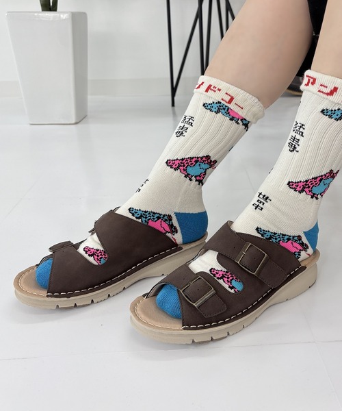 LUGG NAGG（ラグナグ）の「【WilsonLee】【スポっと】【軽量】コンフォートダブルベルトサンダル【３E】【リラックス】（サンダル・レディース・アイボリー/ブラック/ダークブラウン・S/M/L/LL）」の19枚目の写真