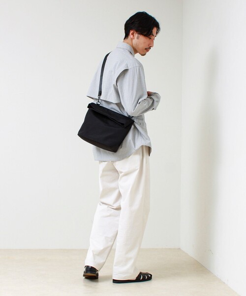 SML（エスエムエル）の「【SML/エスエムエル】2WAY SHOULDER BAG（ショルダーバッグ・メンズ・ブラック/オリーブ・FREE）」の8枚目の写真