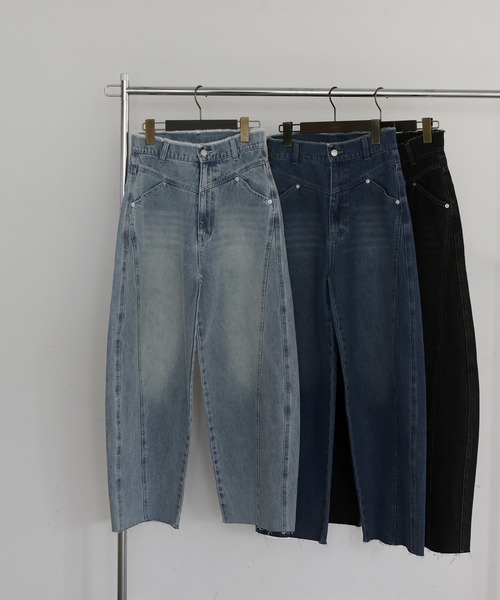 hellam（へラム）の「切り替えカーブデザインデニム（デニムパンツ・レディース・ライトブルー/グレー/ブルー・SMALL/MEDIUM）」の6枚目の写真