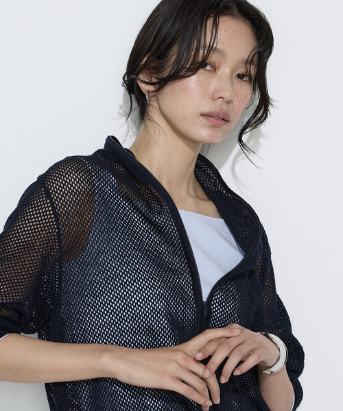 K.T KIYOKO TAKASE(キヨコタカセ)の「リネンメッシュ ジップアップカーディガン(カーディガン/ボレロ・レディース・キナリ/ネイビー/オフホワイト・FREE)」の19枚目の写真