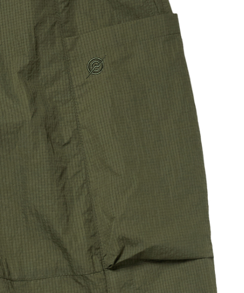 KALAPATTHAR（カラパタール）の「EASY WIDE NYLON RIPSTOP PANTS - KHAKI（その他パンツ・メンズ・その他・MEDIUM/LARGE/X-LARGE）」の7枚目の写真
