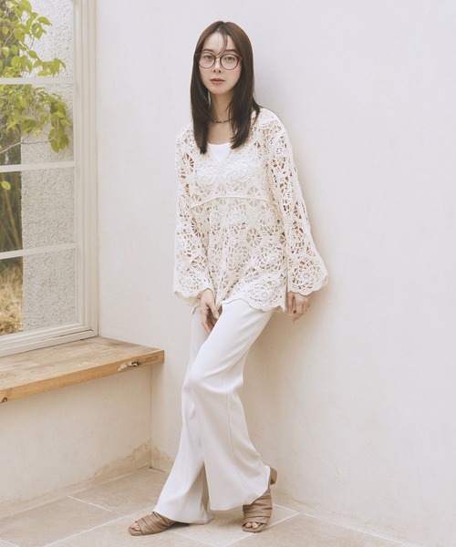 earth music&ecology(アースミュージックアンドエコロジー)の「クロシェ風プルオーバー(Tシャツ/カットソー・レディース・ライトイエロー/ブラック/アイボリー・FREE)」の6枚目の写真