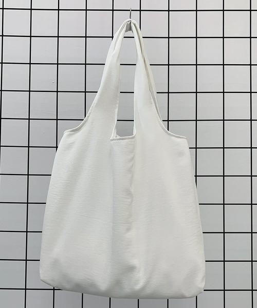 IRADOWL(アイラドール)の「カラフル無地トートバッグ(トートバッグ・レディース・ホワイト/レッド/ピンク/グリーン/ブラウン/ライトブルー/ブラック/ブルー/イエロー・FREE)」の1枚目の写真