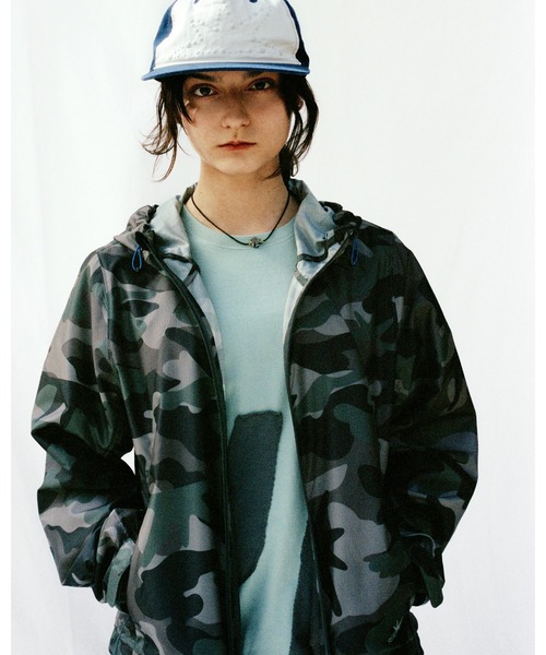 SUNLOVE(サンラブ)の「Frame Light Jacket(マウンテンパーカー・レディース・カモフラージュ/グリーン系その他/ブラック/マルチ・S/M/L/XL)」の8枚目の写真