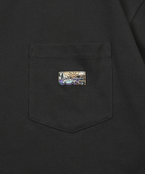 FREAK'S STORE(フリークスストア)の「FREAK'S STORE for BEACH & FES リラックスフィット ワンポイントロゴ スピンドル ポケットTシャツ/紫外線防止(UPF50+)/接触冷感/吸水速乾(Tシャツ/カットソー・メンズ・ライトグレー/ホワイト/ブラック/オリーブ/サックスブルー/チャコールグレー/ベージュ/イエロー・MEDIUM/SMALL/LARGE)」の13枚目の写真