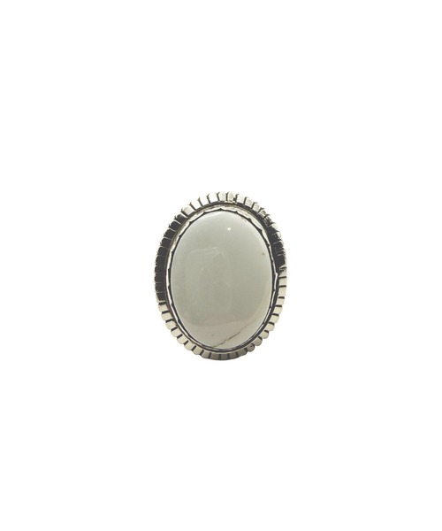 Indian Jewelry(インディアンジュエリー)の「THEATER シアター ネイティブデザインオーバルストーン3ラインズシルバーリング Made in USA(リング・レディース・A/B/C/F/K/L/D/M/E/G/N/I/H/J・#9/#11/#12/#10/#13)」の6枚目の写真